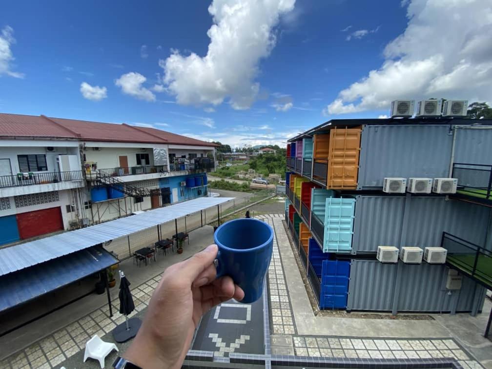 Boxinn The Kontena Home Semporna Luaran gambar