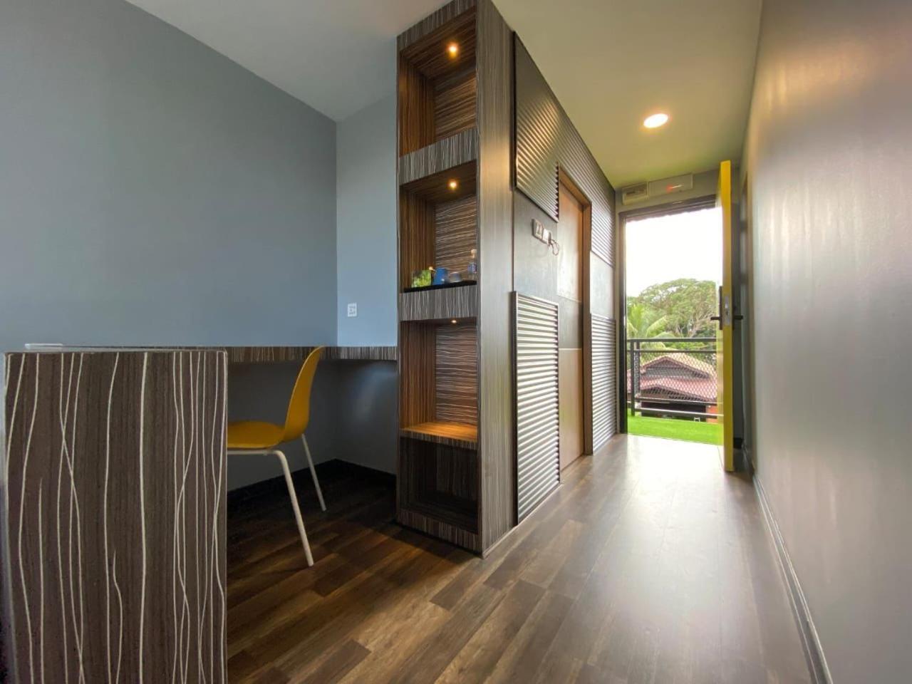 Boxinn The Kontena Home Semporna Luaran gambar